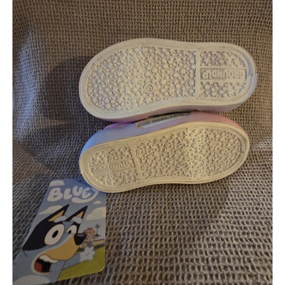 CUTE! Bluey and Bingo Slip On Shoes Size 5 Toddler Pink And Blue ~ NWT